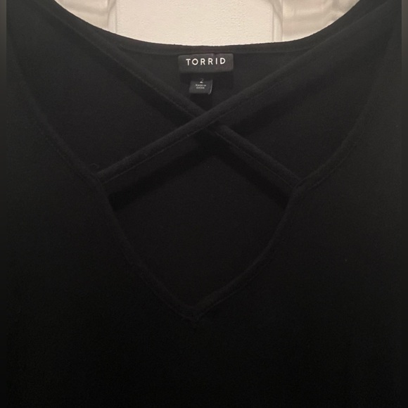 Torrid Midi Cold Shoulder Dress Black Handkerchief/Hanky Hem Strappy V-Neck Boho - Picture 2 of 13